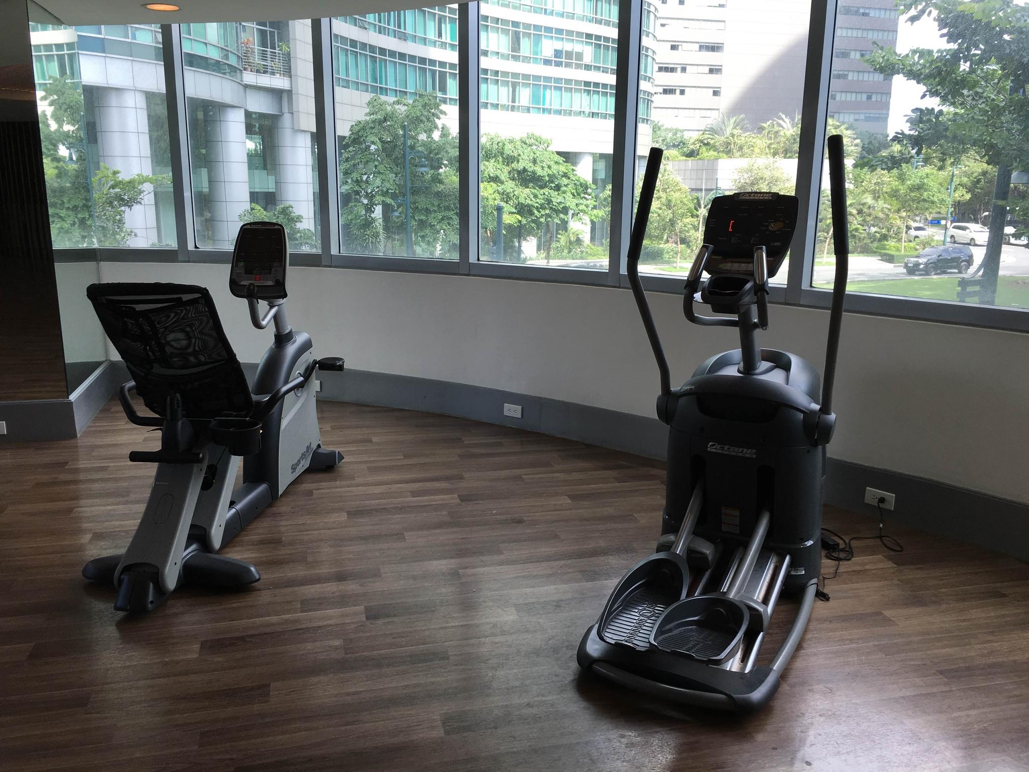 Avant Serviced Suites - Personal Concierge Manila Esterno foto