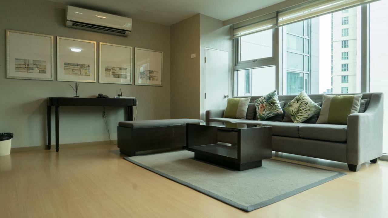 Avant Serviced Suites - Personal Concierge Manila Esterno foto