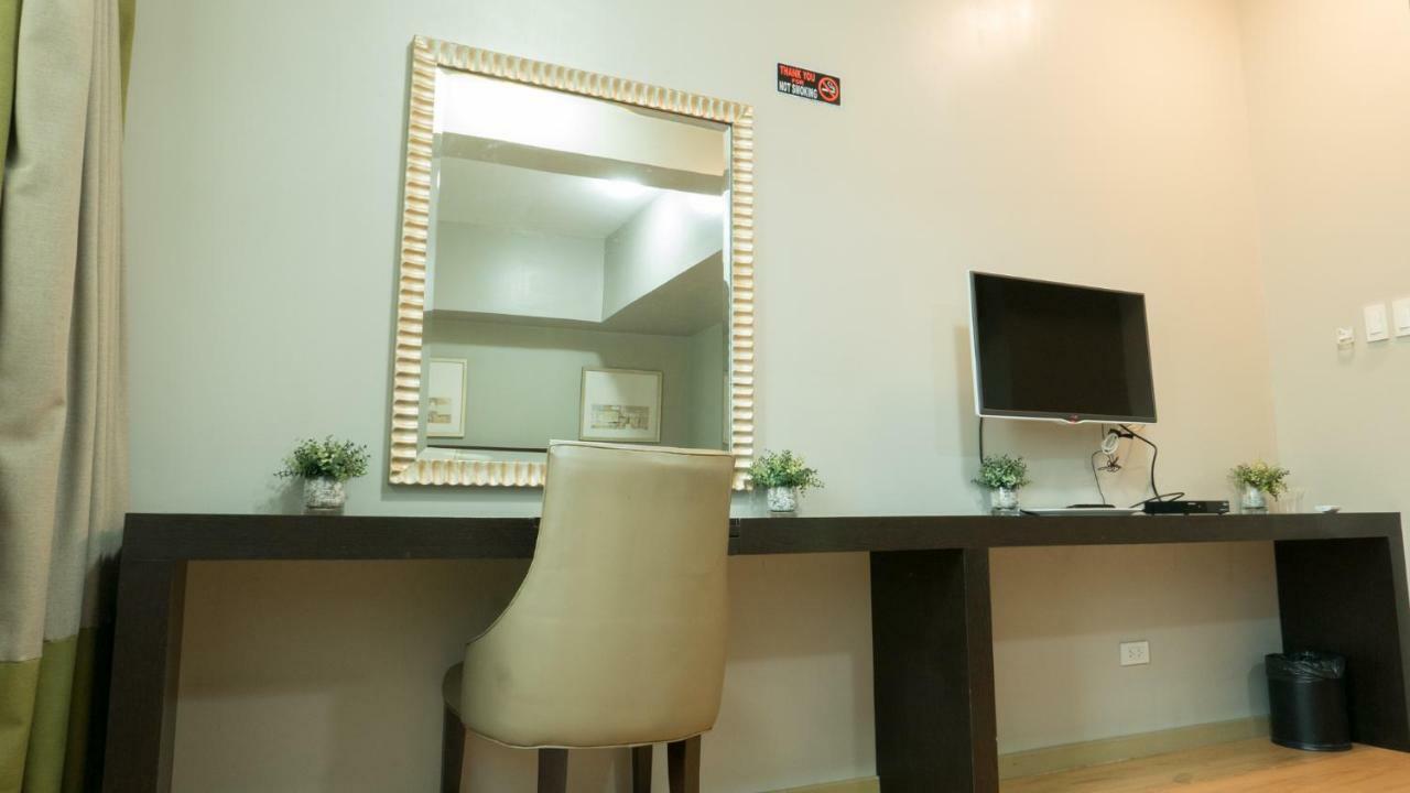 Avant Serviced Suites - Personal Concierge Manila Esterno foto